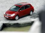 Nissan Tiida Hatchback 2004 года